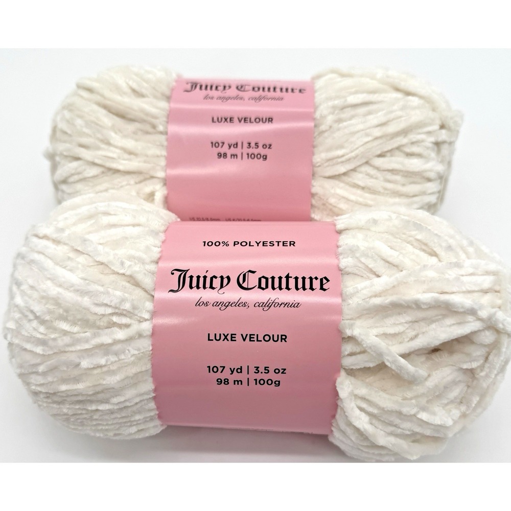 JUICY COUTURE 2-Skein-Lot Luxe Velour Yarn Angel Off-White Discontinued Joann 5B